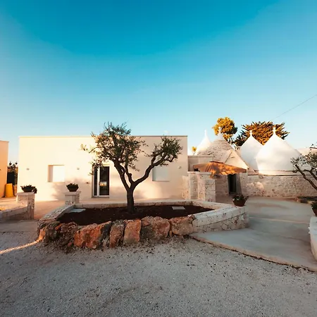 Da Memela Trulli E Lamie Per Vacanze Da Sogno In Puglia *